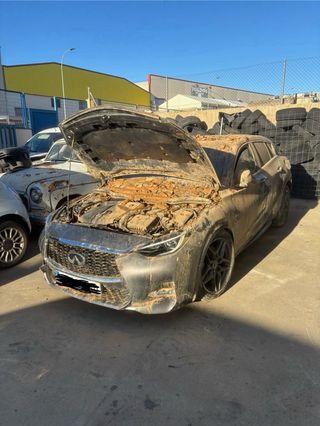 Infiniti Q30/QX30 2016/2017