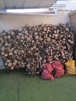 Buscas leña para tu chimenea? No busques más!