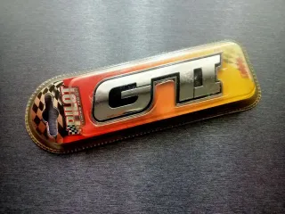 Targhetta adesiva cromata Logo GTI