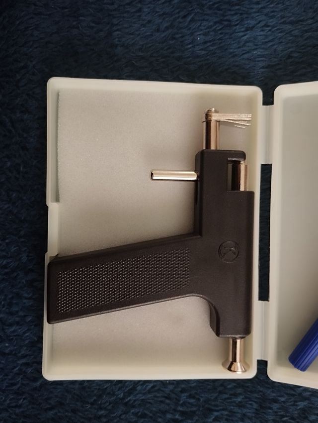 Pistola de pendientes