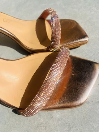 Sandalias piel brillantes 38 NUEVAS