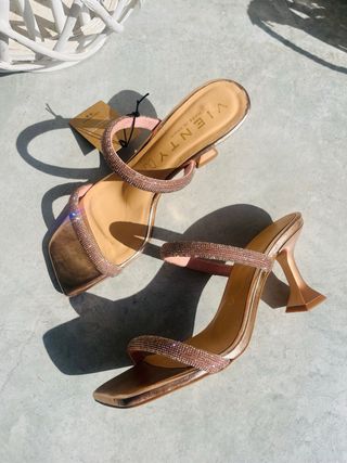 Sandalias piel brillantes 38 NUEVAS