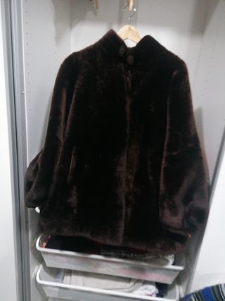 Abrigo de piel de mutton marrón