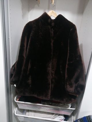 Abrigo de piel de mutton marrón