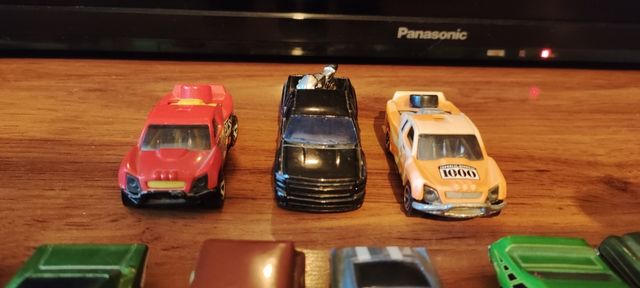 PACK DE 16  HOT WHEELS