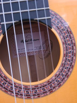 Guitarra luthier Rafael Romero
