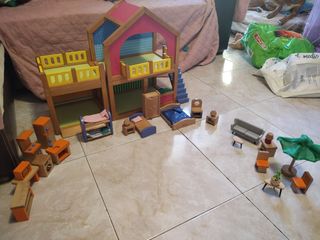 Casa de madera muñecas