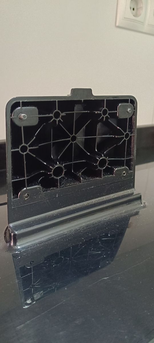 Peana per televisori OKI 40 pollici