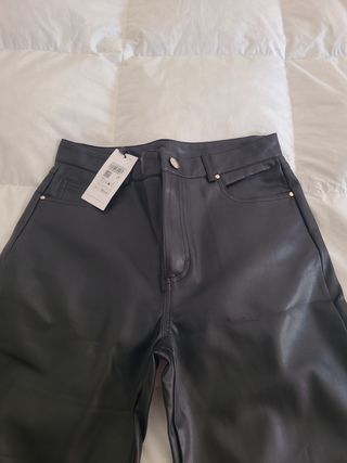 Pantalon cuero