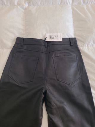 Pantalon cuero