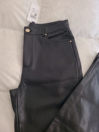 Pantalon cuero