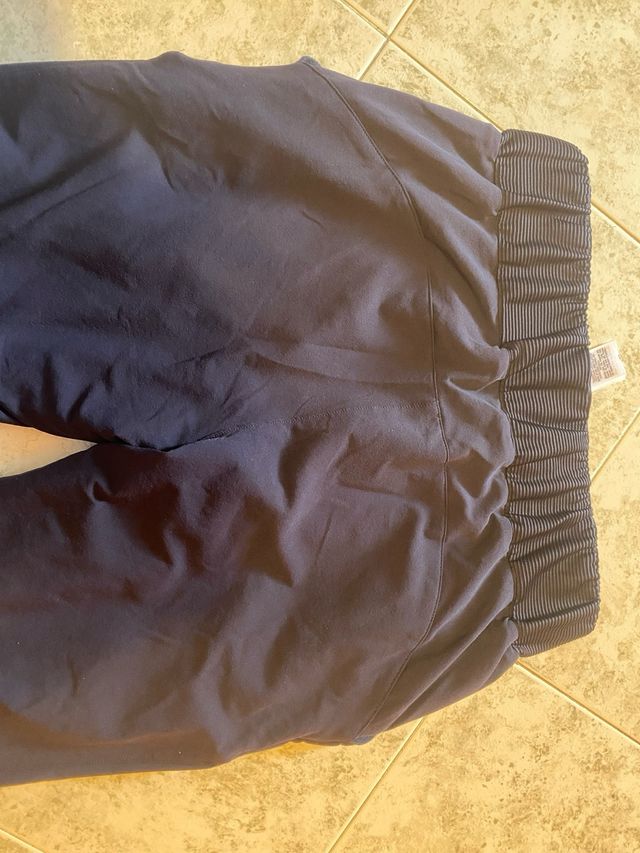 Pantaloni idrorepellenti