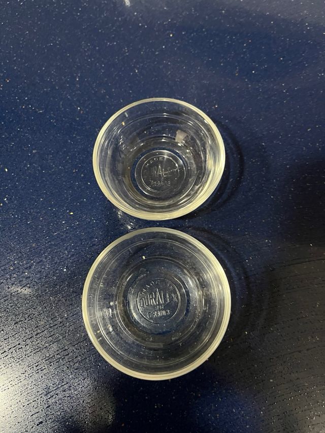 2 RECIPIENTES DURALEX PEQUEÑOS