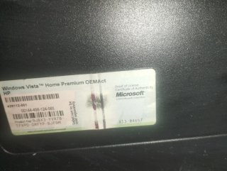 Ordenador sobremesa, teclado y raton