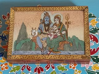 ANTIGUA CAJA DE LA INDIA