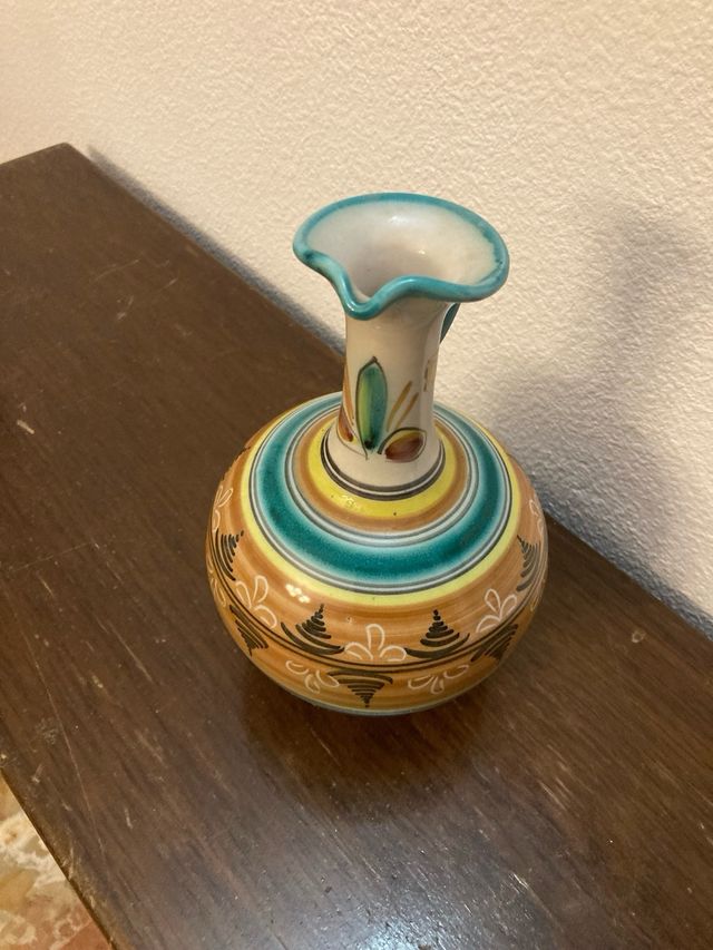 Jarrón antiguo puente del arzobispo