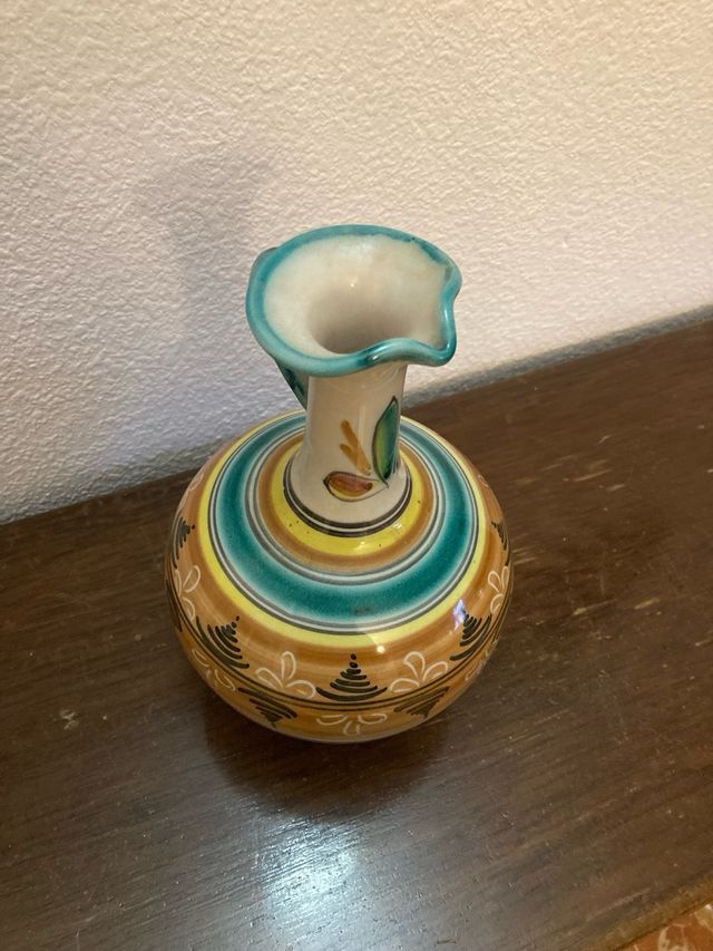 Jarrón antiguo puente del arzobispo