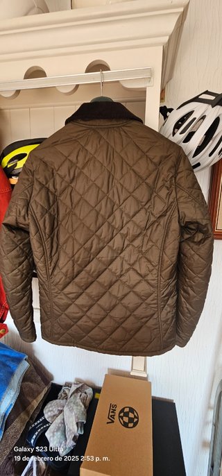 Chaqueta Barbour model Beacon Starlin Jacket