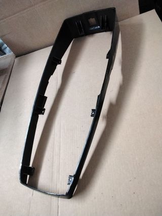 Embellecedor asiento Vespa Pkxl