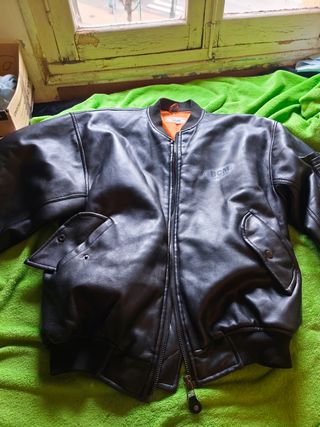 Cazadora tipo bomber vintage talla XL 