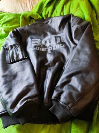 Cazadora tipo bomber vintage talla XL 