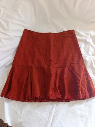 Falda color cazuela como nueva,