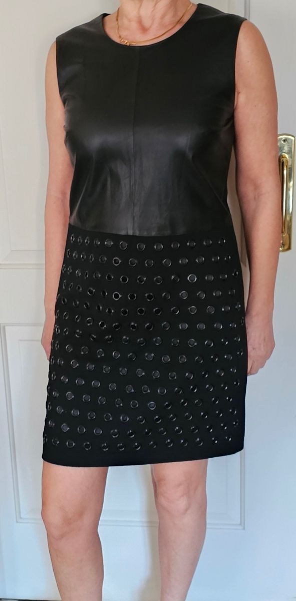 Vestido de cuero negro