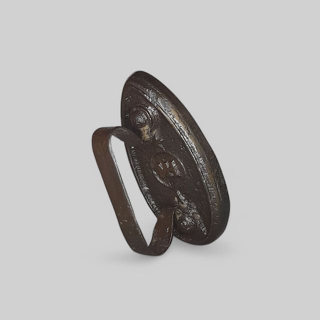 Antigua plancha de hierro fundido.