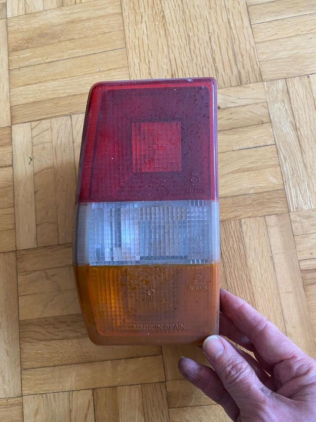 Piloto trasero Ford Fiesta 1984-1989