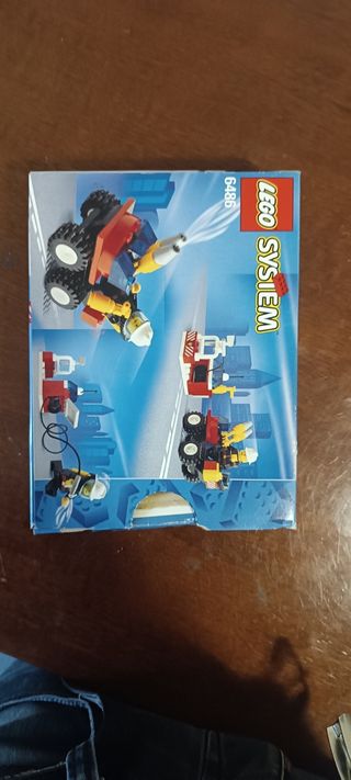 LEGGI! LEGO Playmobil