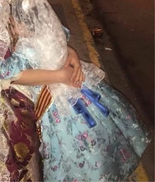 Traje de fallera niña