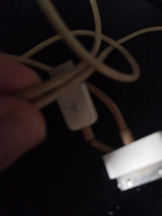 Cable iphone,iPod antiguo