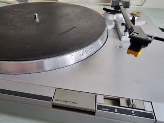 Akai Tocadisco Antiguo