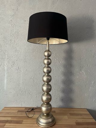 Lampara pie