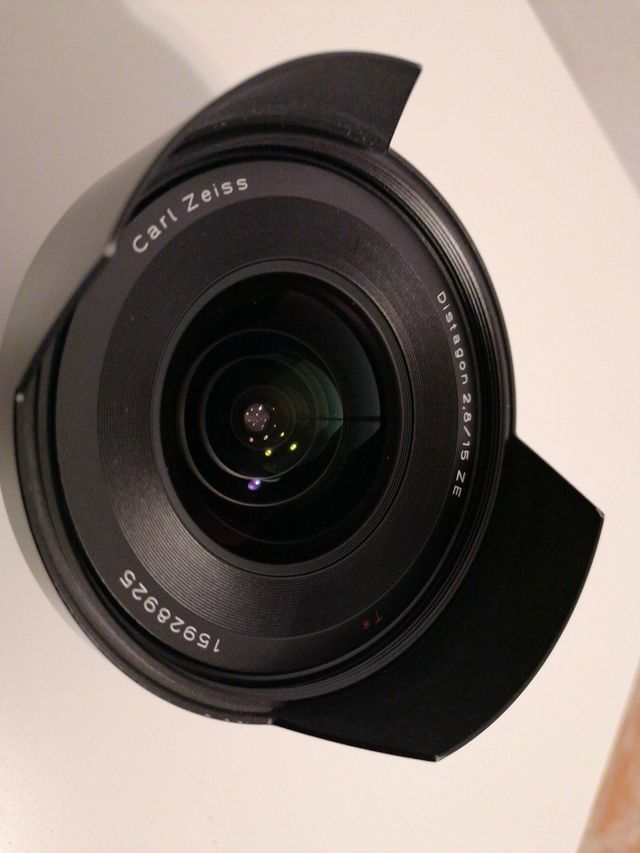 Zeiss Distagon 15mm 2,8 ZE