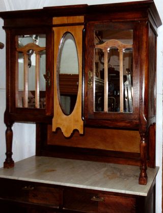 APARADOR DE LOS AÑOS 20-30 DEL SIGLO XX.