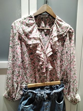 Chaqueta y Camisa