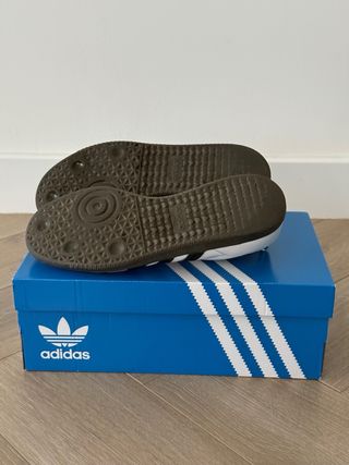 ADIDAS SAMBA 