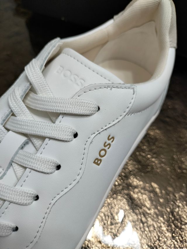 Sneakers Boss 42