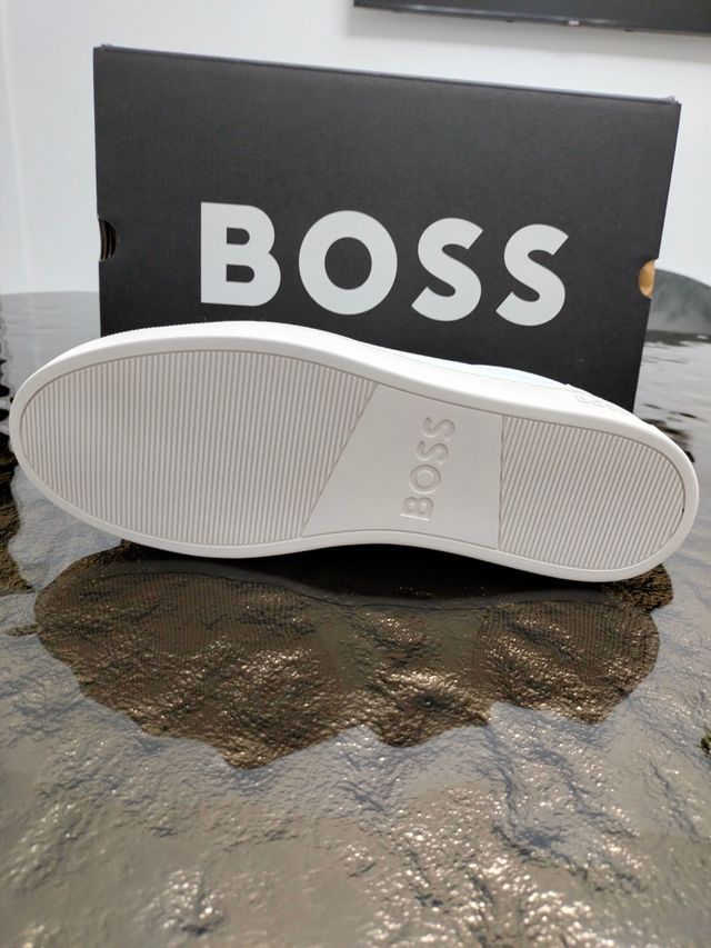 Sneakers Boss 42