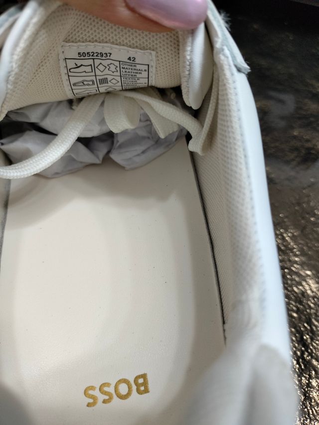 Sneakers Boss 42