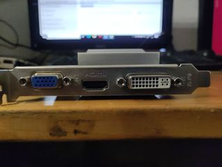 Tarjeta grafica GeForce 210 1Gb