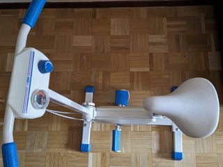 Bicicleta estática  B H.