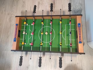 Futbolín divertido, 70x38cm, compacto