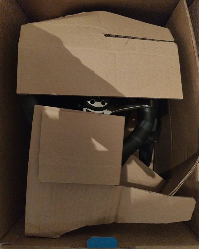 Volante y pedales PS4