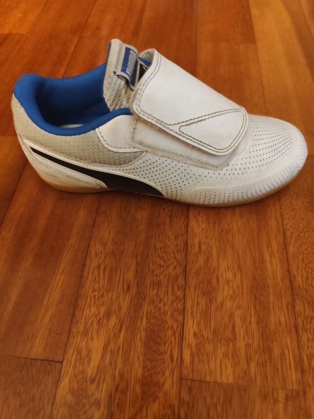 Zapatillas niño Puma futbol sala