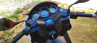 Moto vectrix vx-1  9.84 kwh