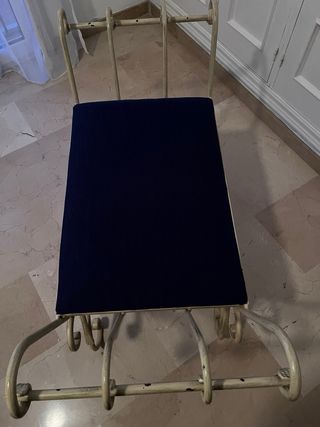 Banqueta de forja color hueso