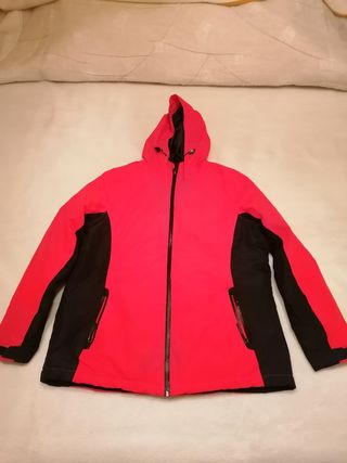 Traje nieve y guantes