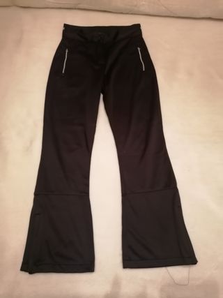 Traje nieve y guantes